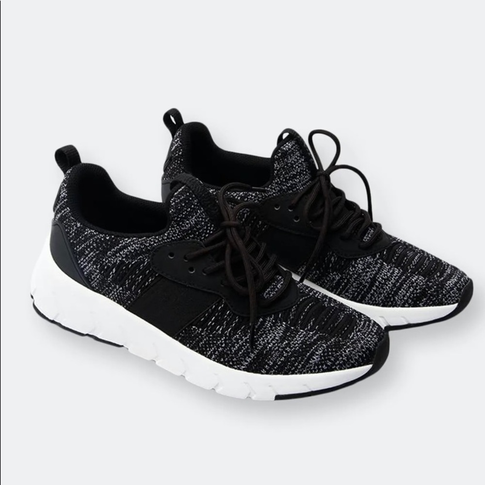 Avrelife sneakers